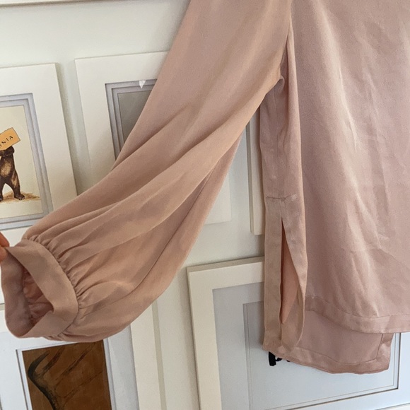 BCBG MAXAZARIA “Marrisol” Blush Off-Shoulder Top - Picture 4 of 8